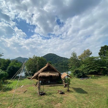 Royal Mountain Hut Hotel Ratchaburi Luaran gambar