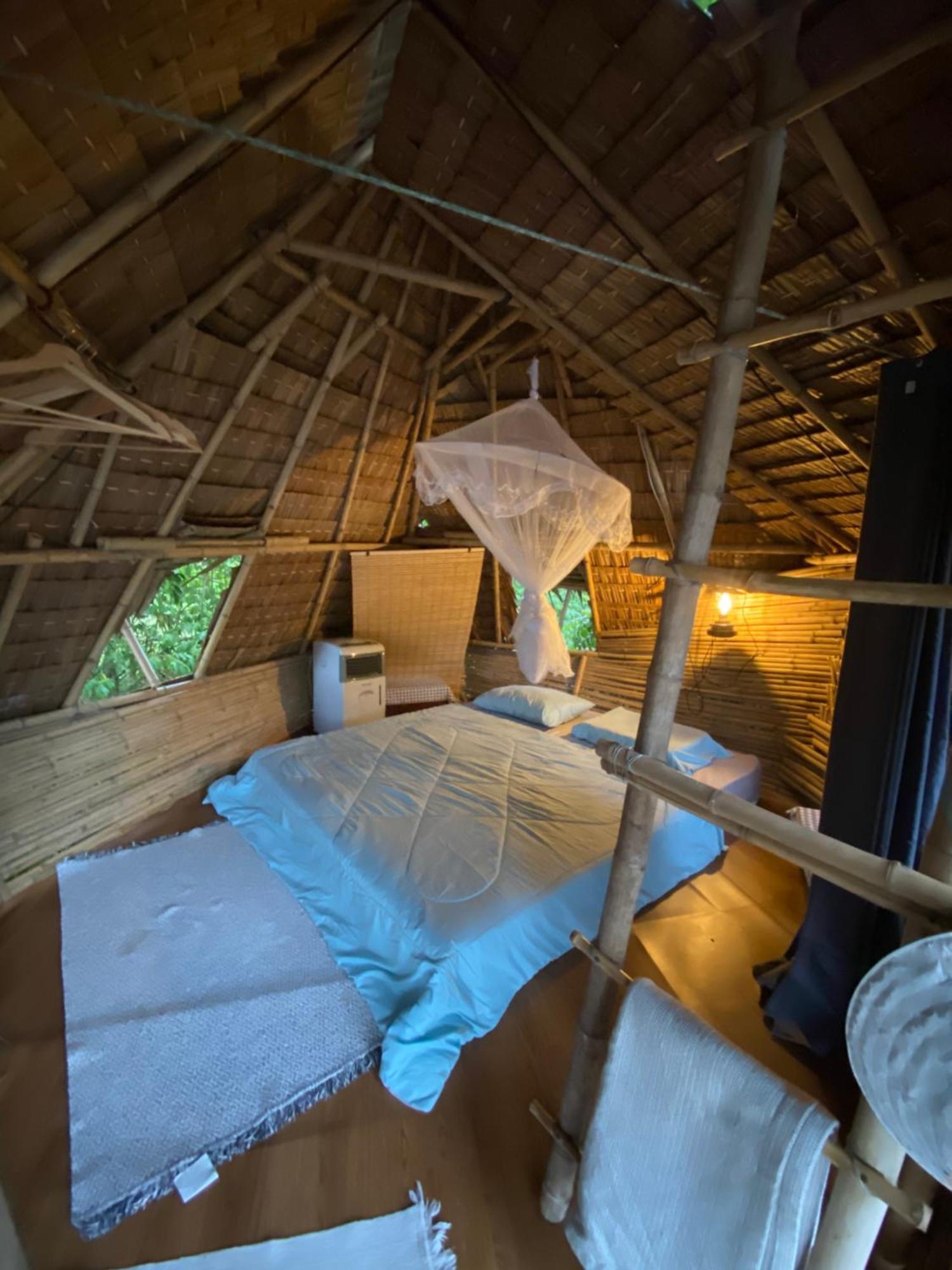Royal Mountain Hut Hotel Ratchaburi Luaran gambar