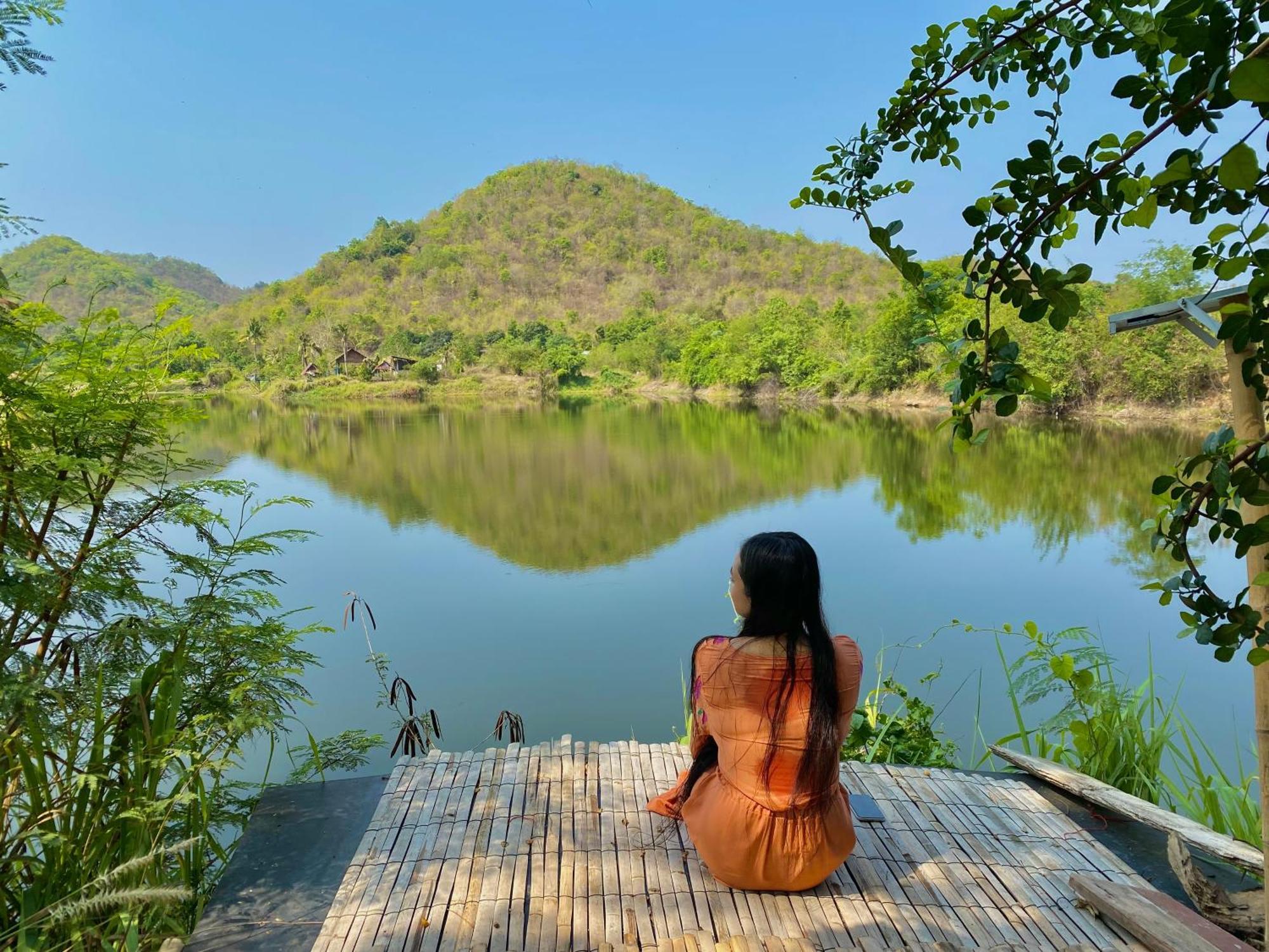 Royal Mountain Hut Hotel Ratchaburi Luaran gambar