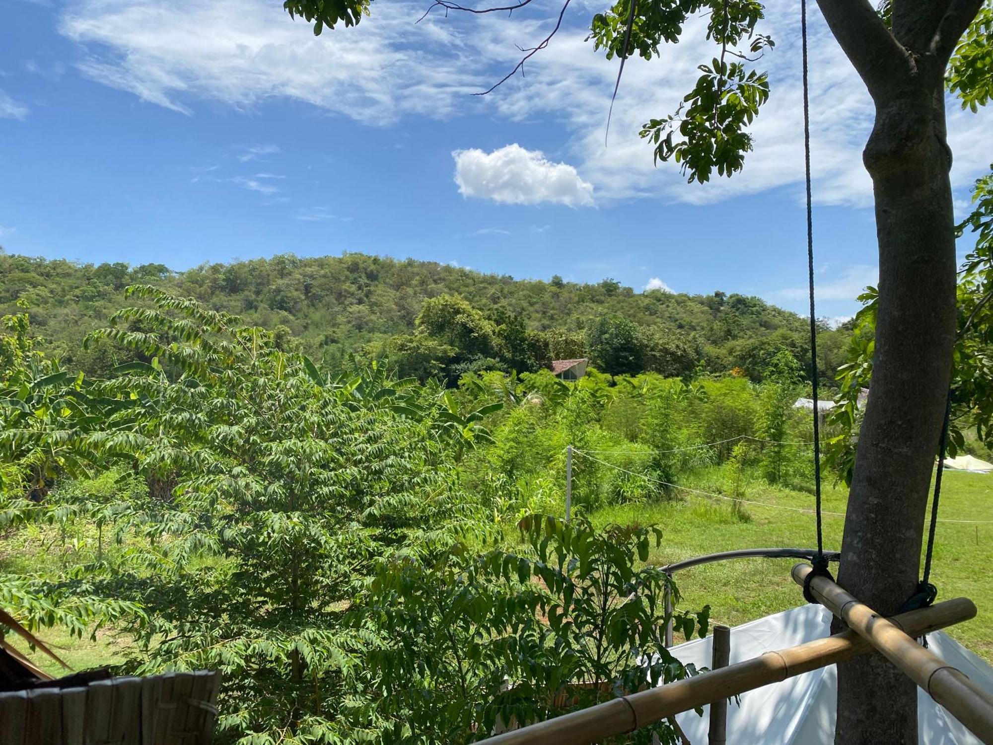 Royal Mountain Hut Hotel Ratchaburi Luaran gambar