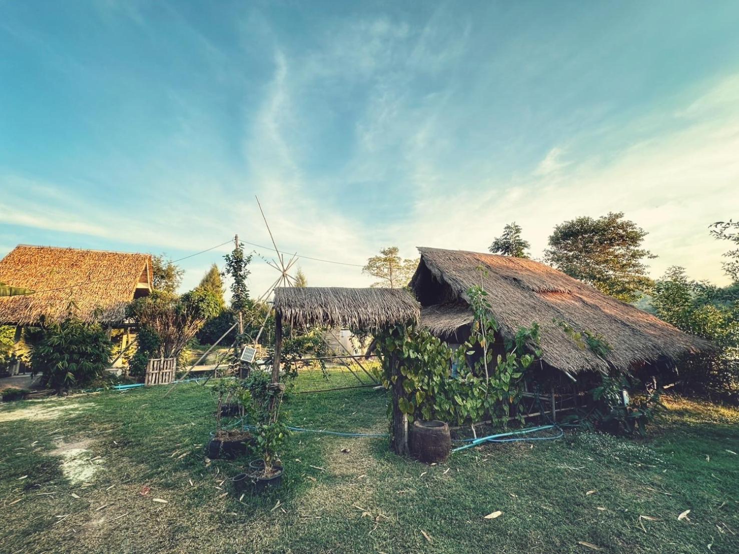 Royal Mountain Hut Hotel Ratchaburi Luaran gambar