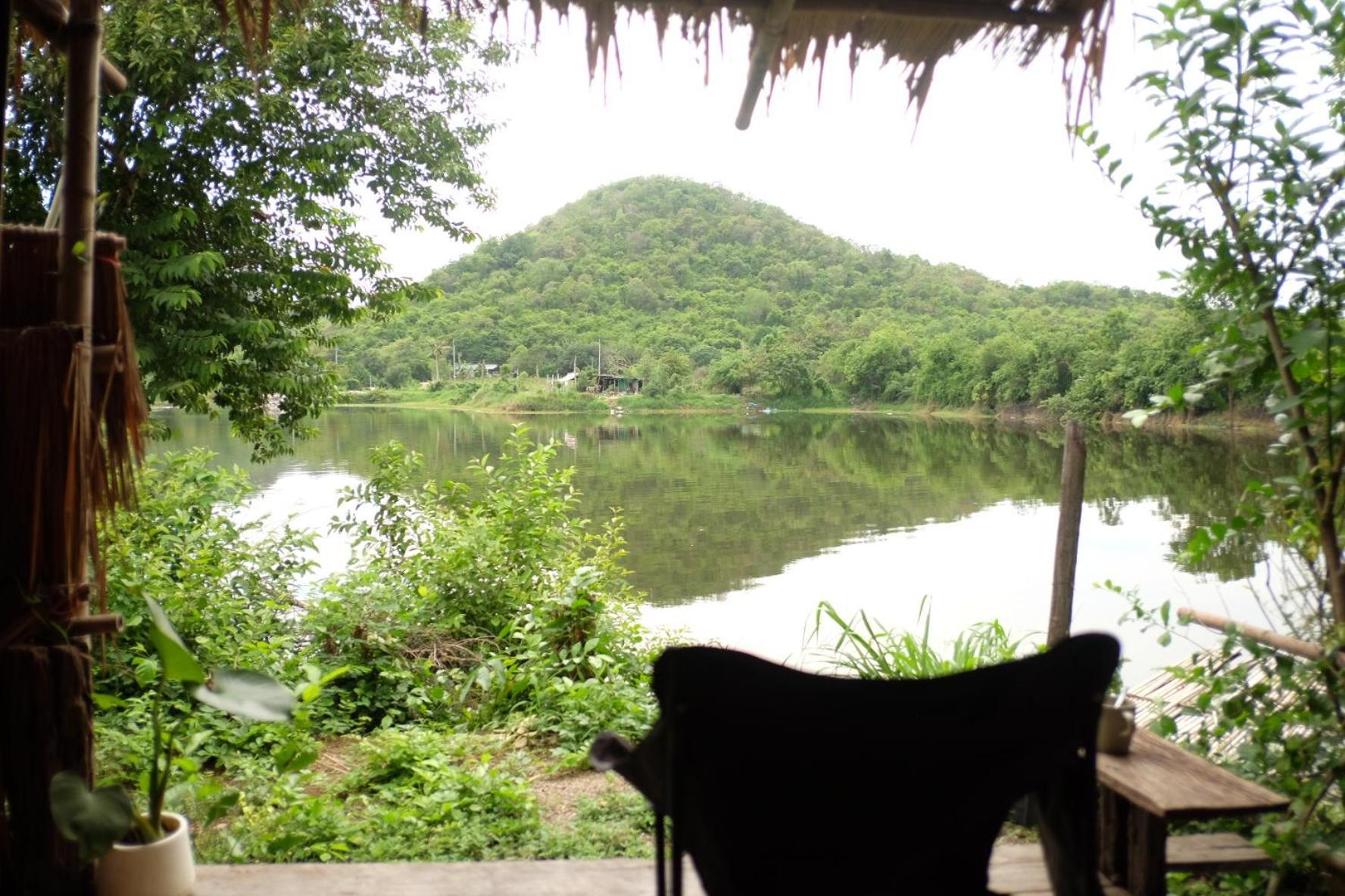 Royal Mountain Hut Hotel Ratchaburi Bilik gambar